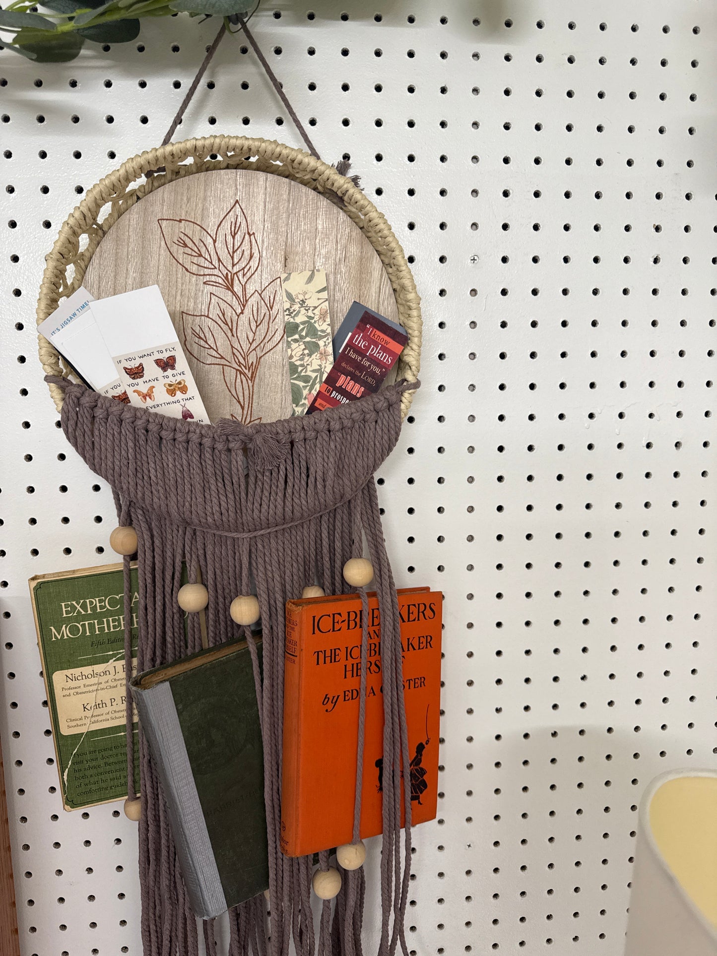 Jazzy Macrame hanging book/basket