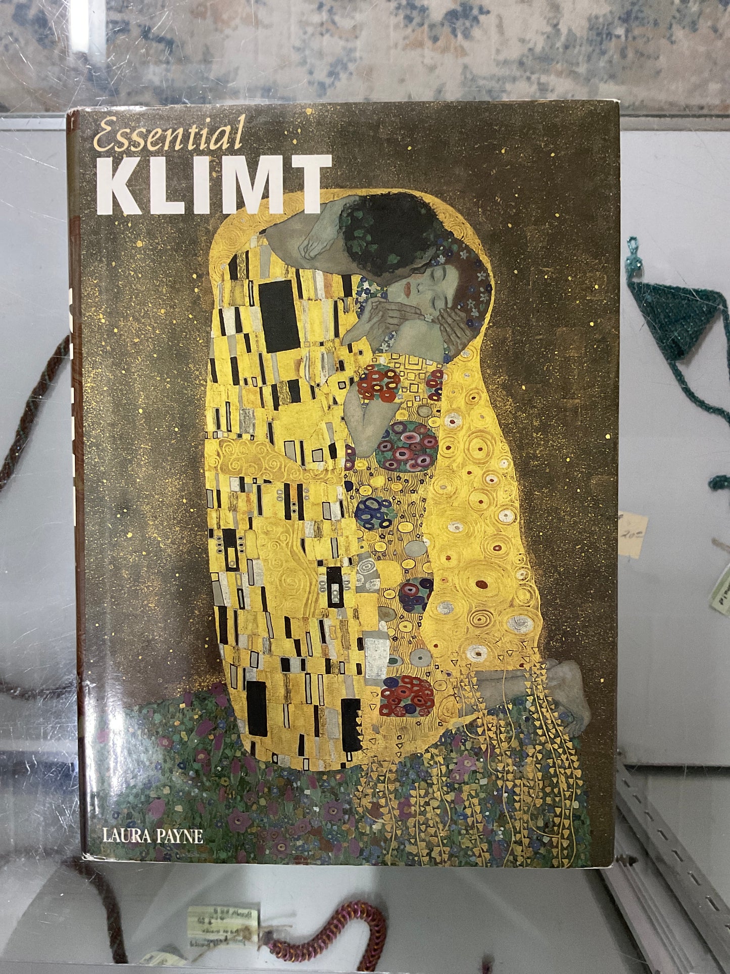 Essential Klimt