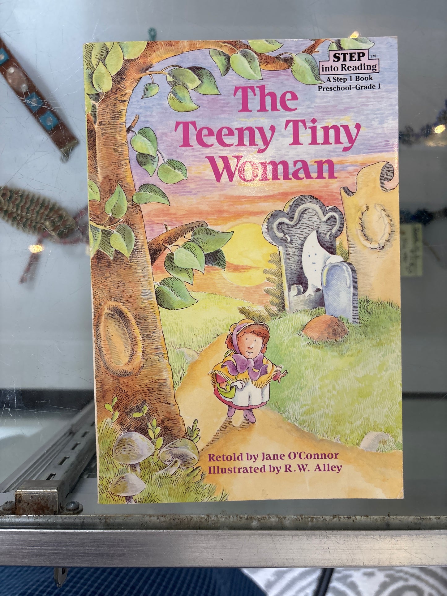 The Teeny Tiny Woman