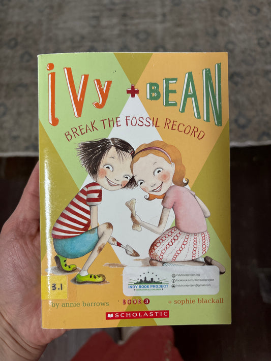 Ivy and Bean Break the Fossil record