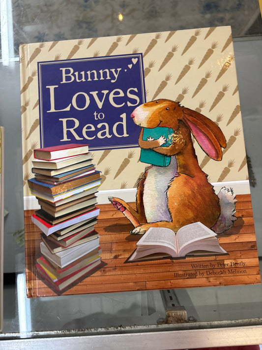 Bunny Loves to Read