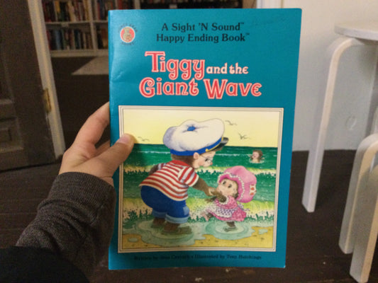 Tiggy and the giant wave